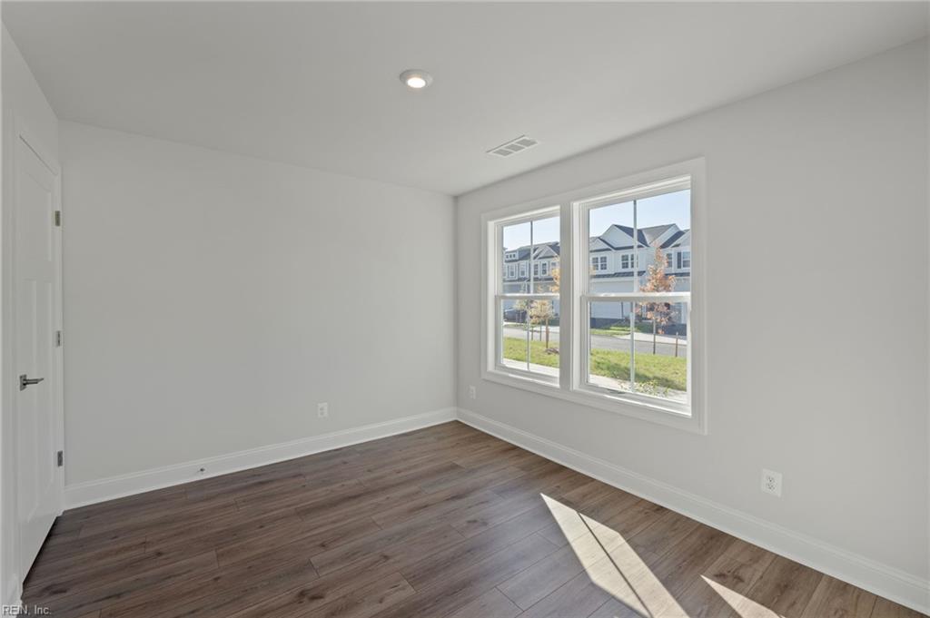 121 Bracewell Lane Yorktown VA 23692