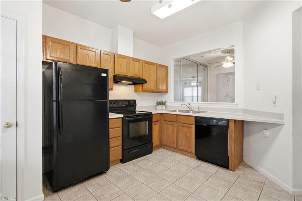 682 Windbrook Circle Newport News VA 23602