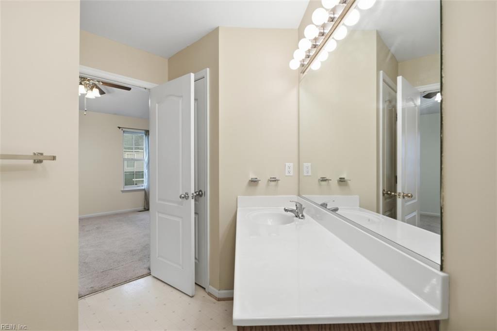 682 Windbrook Circle Newport News VA 23602