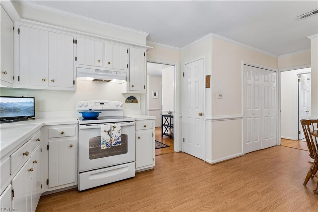 120 Sloane Place Newport News VA 23606