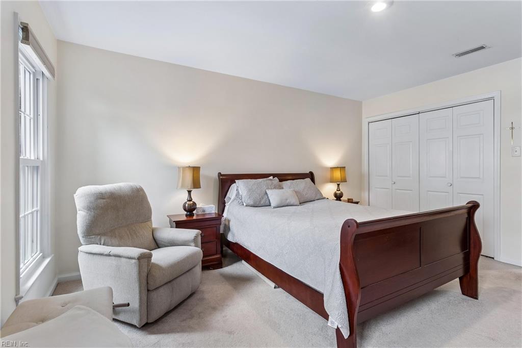 120 Sloane Place Newport News VA 23606