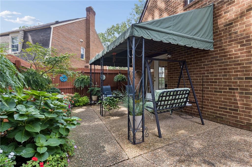 120 Sloane Place Newport News VA 23606