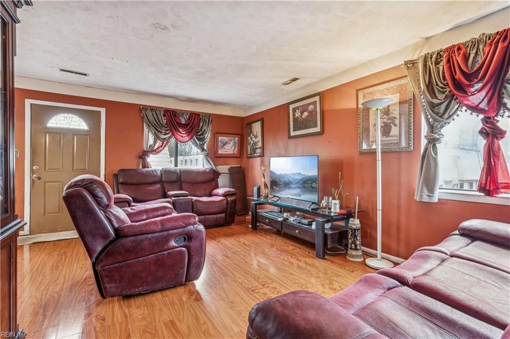 1335 Granada Court Newport News VA 23608