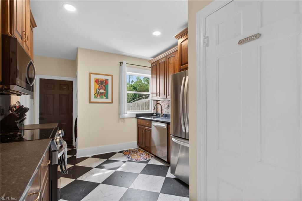 203 Hurley Avenue Newport News VA 23601