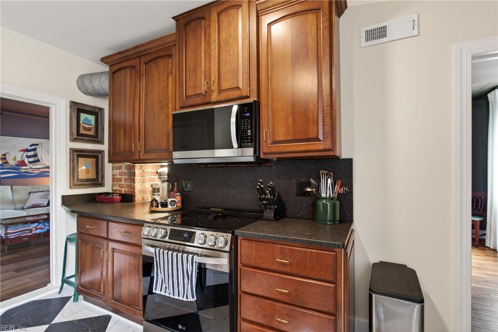 203 Hurley Avenue Newport News VA 23601