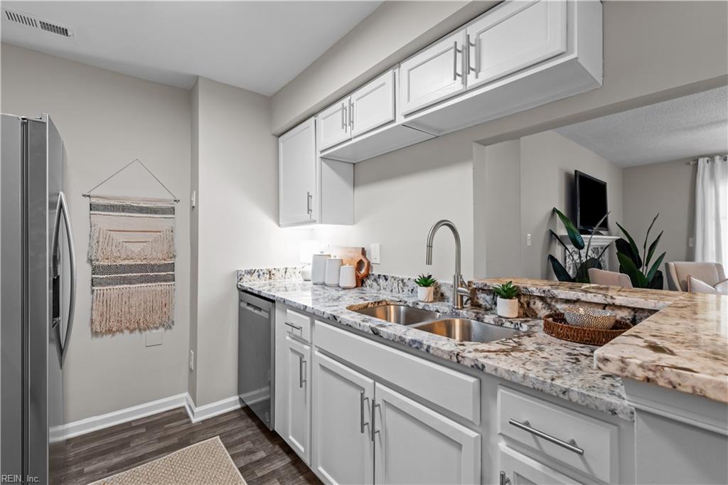 502 Thorncliff Drive Newport News VA 23608
