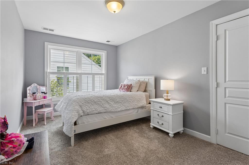 8302 Barons Court Williamsburg VA 23188