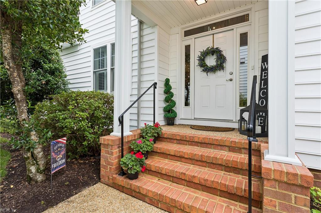 8302 Barons Court Williamsburg VA 23188
