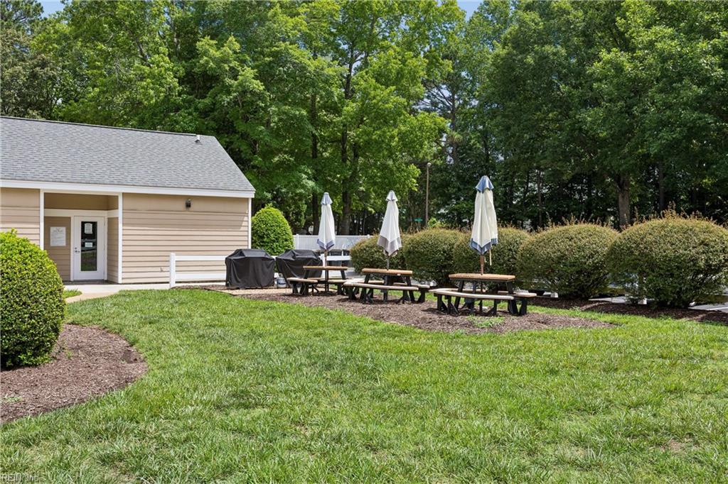 8302 Barons Court Williamsburg VA 23188