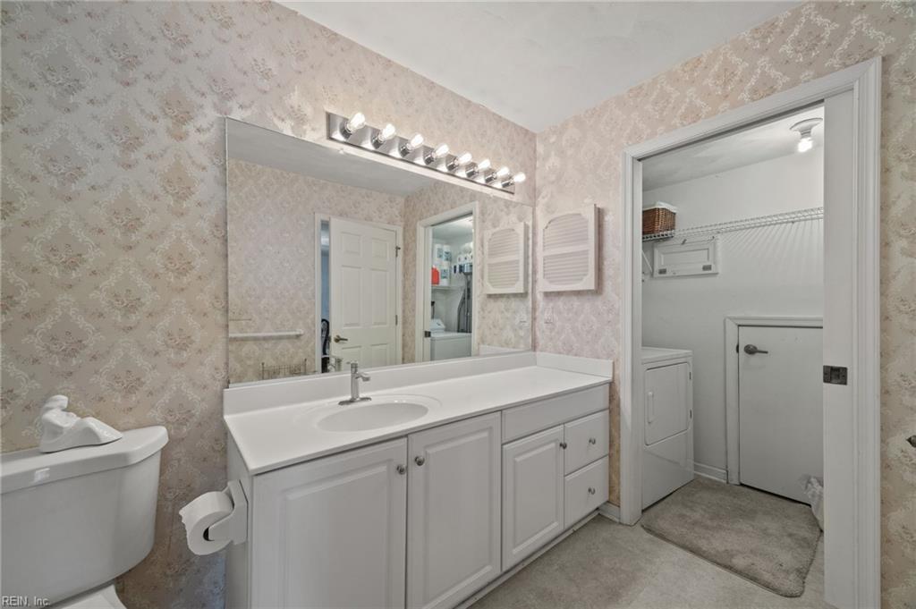 1003 Island Quay Newport News VA 23602