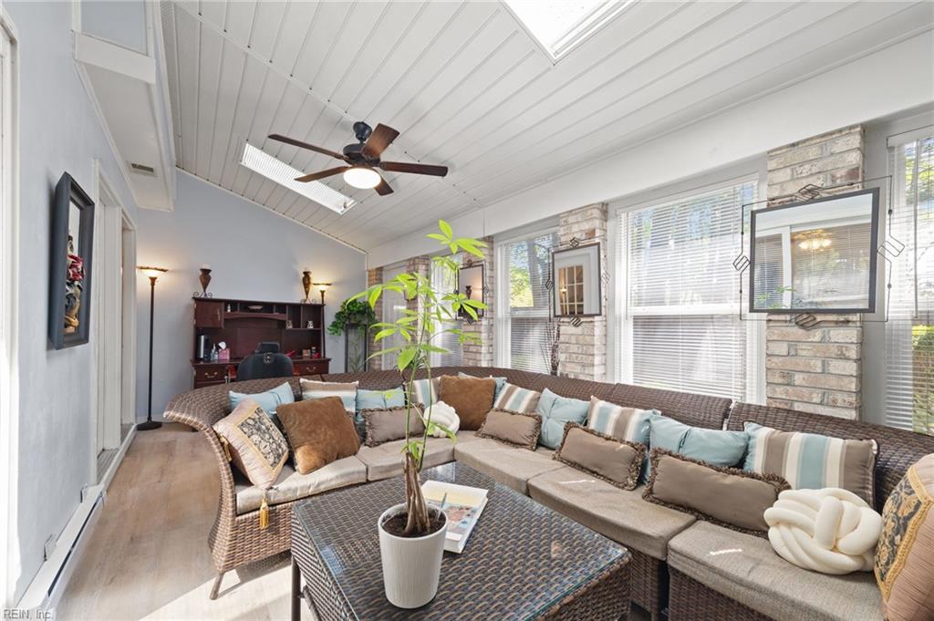 1003 Island Quay Newport News VA 23602