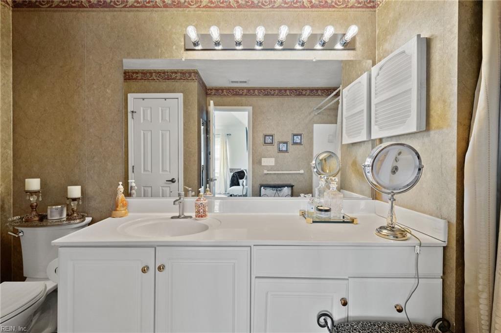 1003 Island Quay Newport News VA 23602