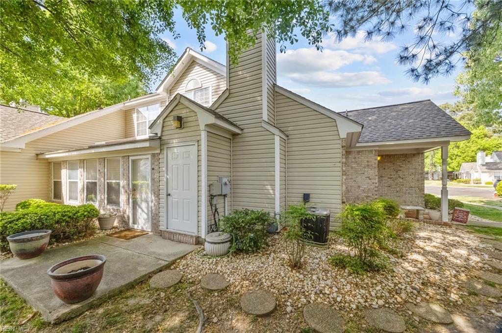 1003 Island Quay Newport News VA 23602