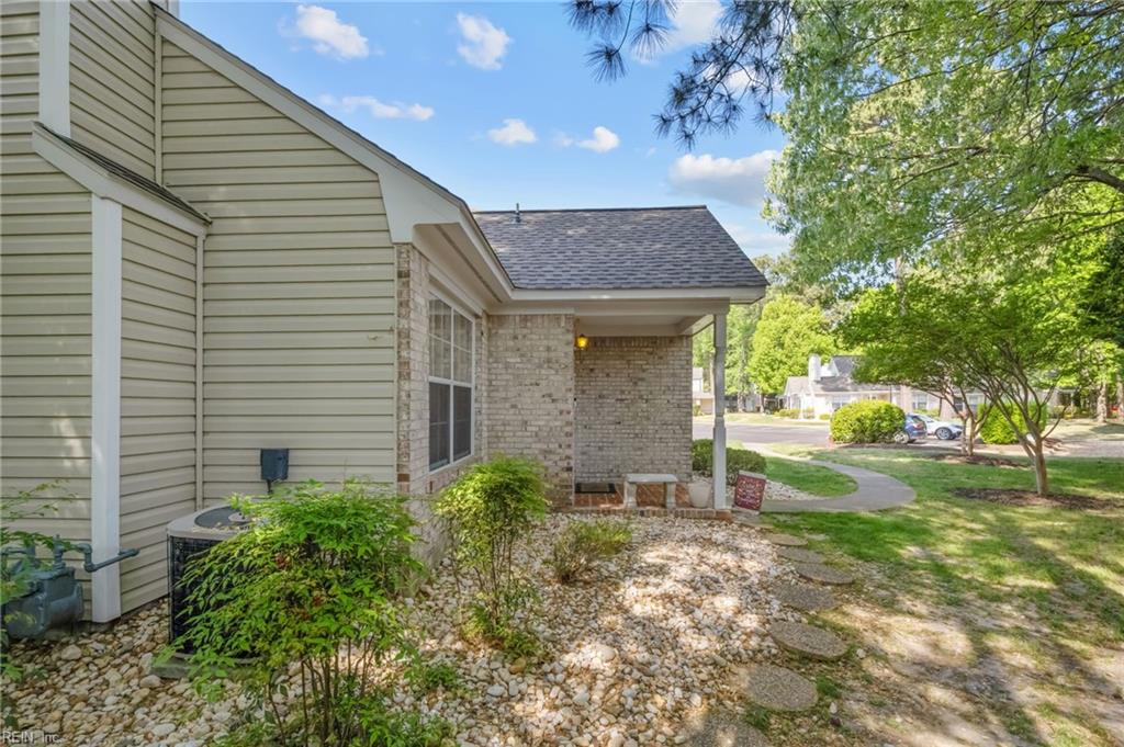 1003 Island Quay Newport News VA 23602