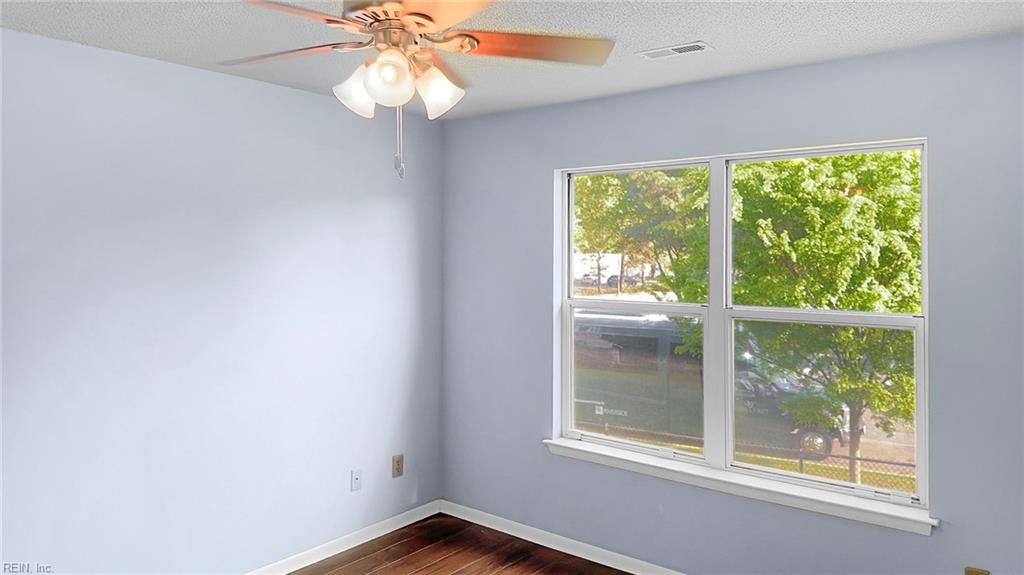 12758 Saint James Place Newport News VA 23602
