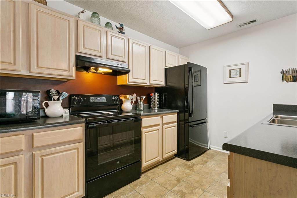 818 Miller Creek Lane Newport News VA 23602