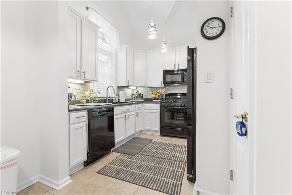 100 Bluff Terrace Newport News VA 23602