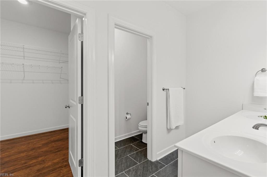 125 Mainsail Loop Yorktown VA 23693