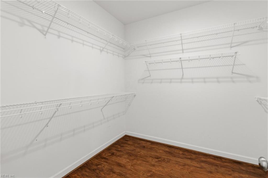 125 Mainsail Loop Yorktown VA 23693