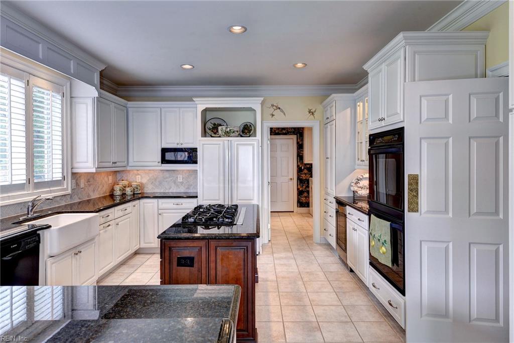 215 Rivers Edge Williamsburg VA 23185