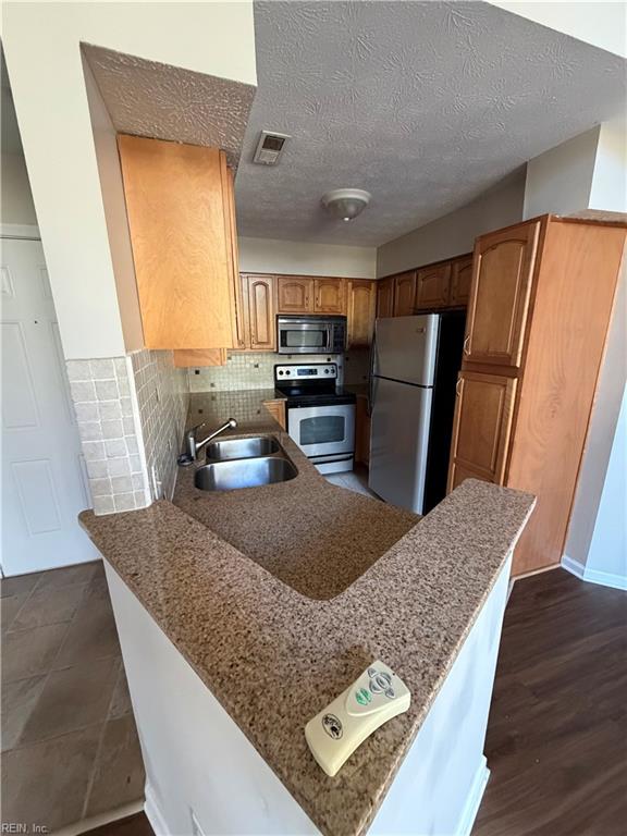 744 Rock Crest Court Newport News VA 23602