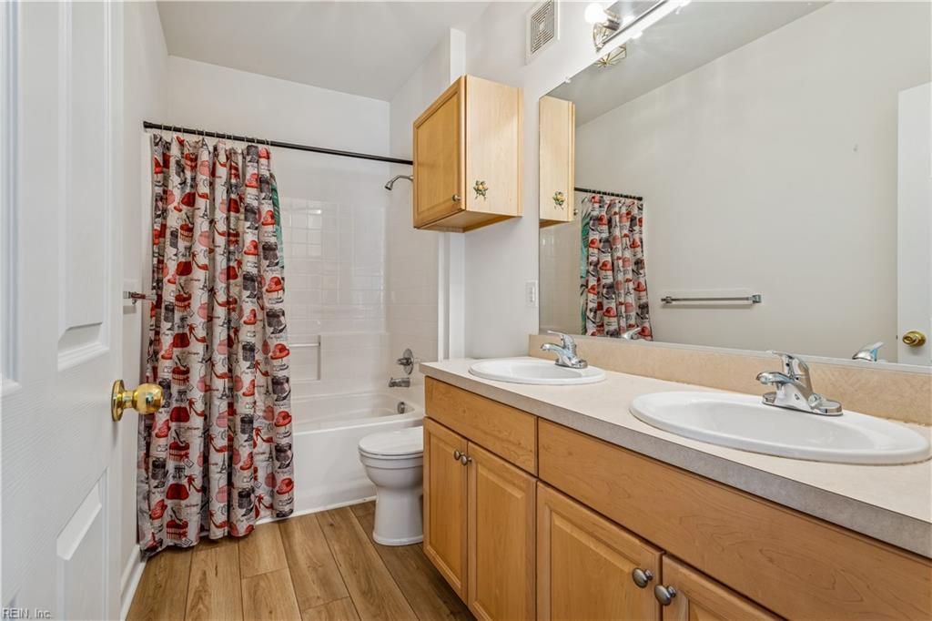 706 River Rock Way Newport News VA 23608