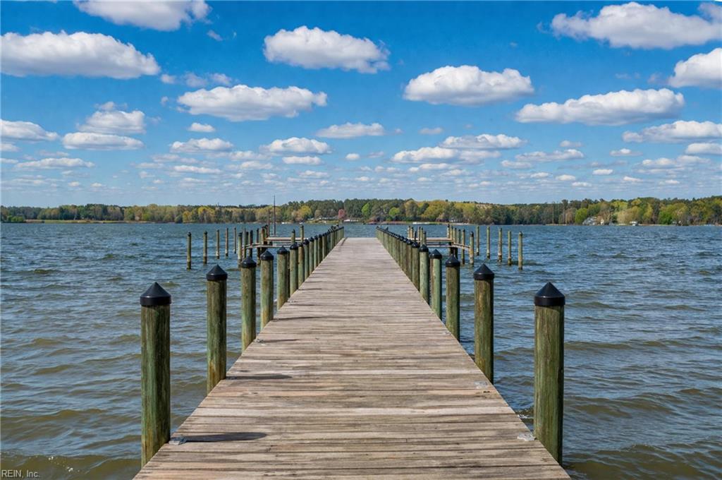 1.1+AC East West Parkway Gloucester VA 23061