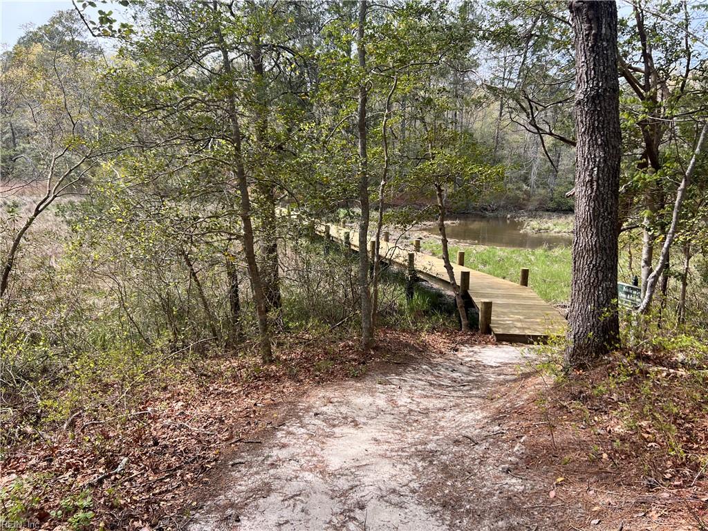 1.1+AC East West Parkway Gloucester VA 23061