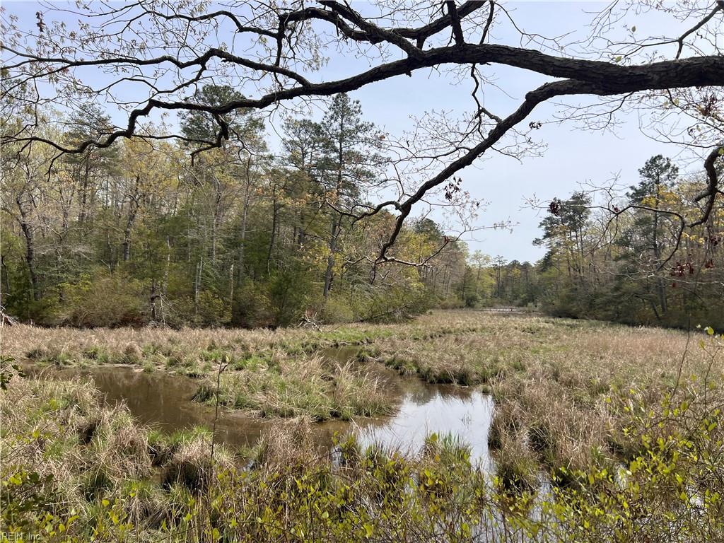 1.1+AC East West Parkway Gloucester VA 23061