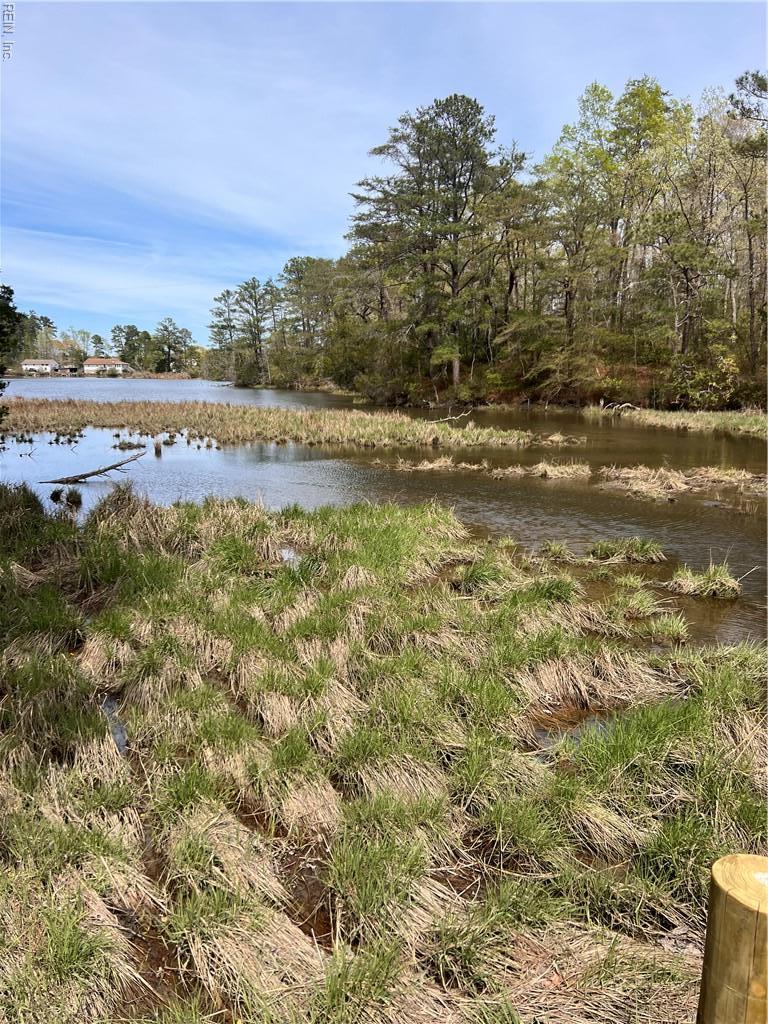 1.1+AC East West Parkway Gloucester VA 23061