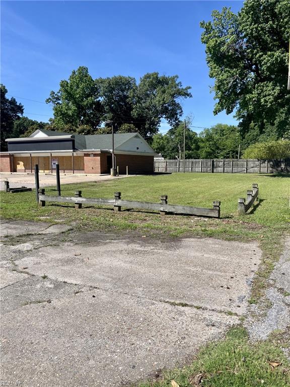 10189 Warwick Boulevard Newport News VA 23601