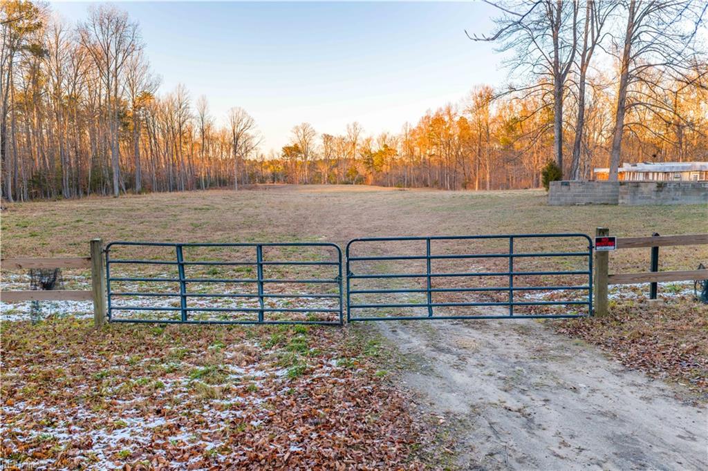 9744 Runninghorse Lane Gloucester VA 23061