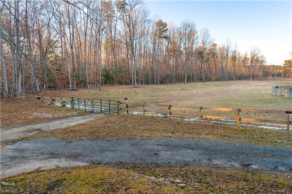 9744 Runninghorse Lane Gloucester VA 23061