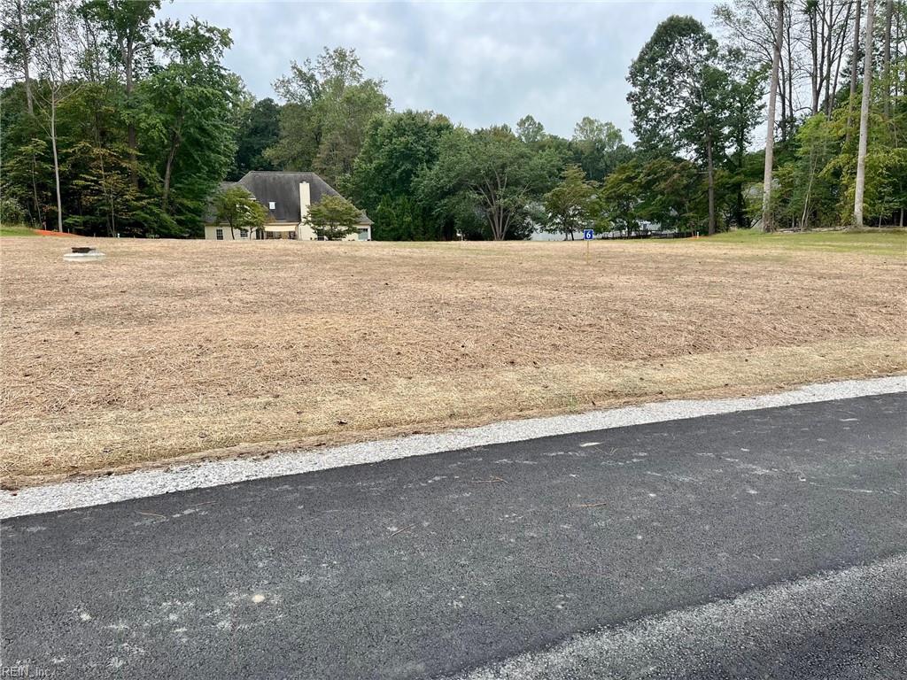 5341 Ridgewood Hills Drive Williamsburg VA 23188