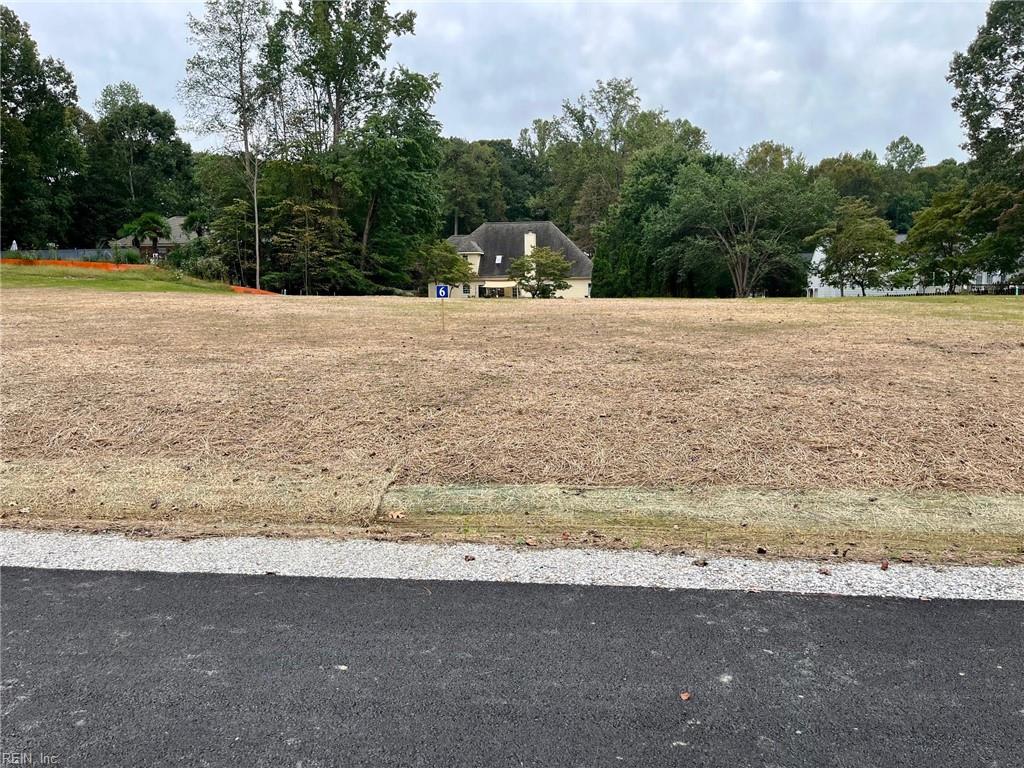 5341 Ridgewood Hills Drive Williamsburg VA 23188