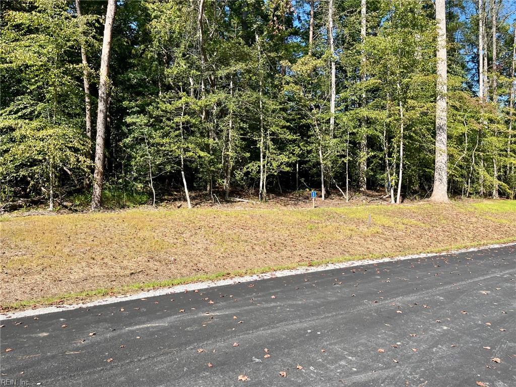 5361 Ridgewood Hills Drive Williamsburg VA 23188