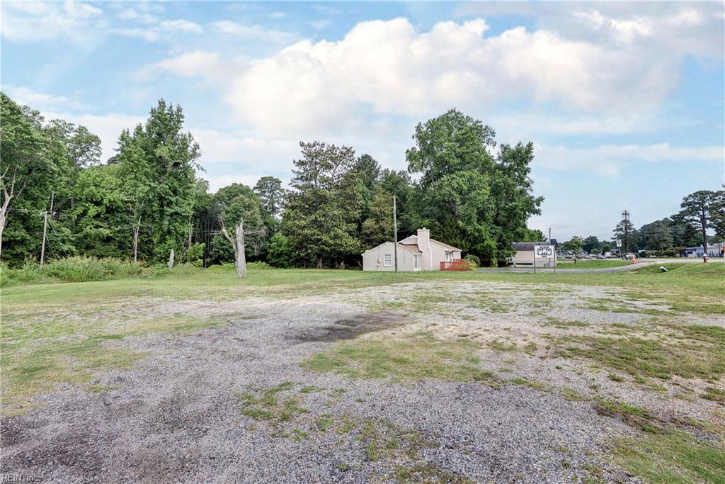 4033 + George Washington Memorial Highway Yorktown VA 23692