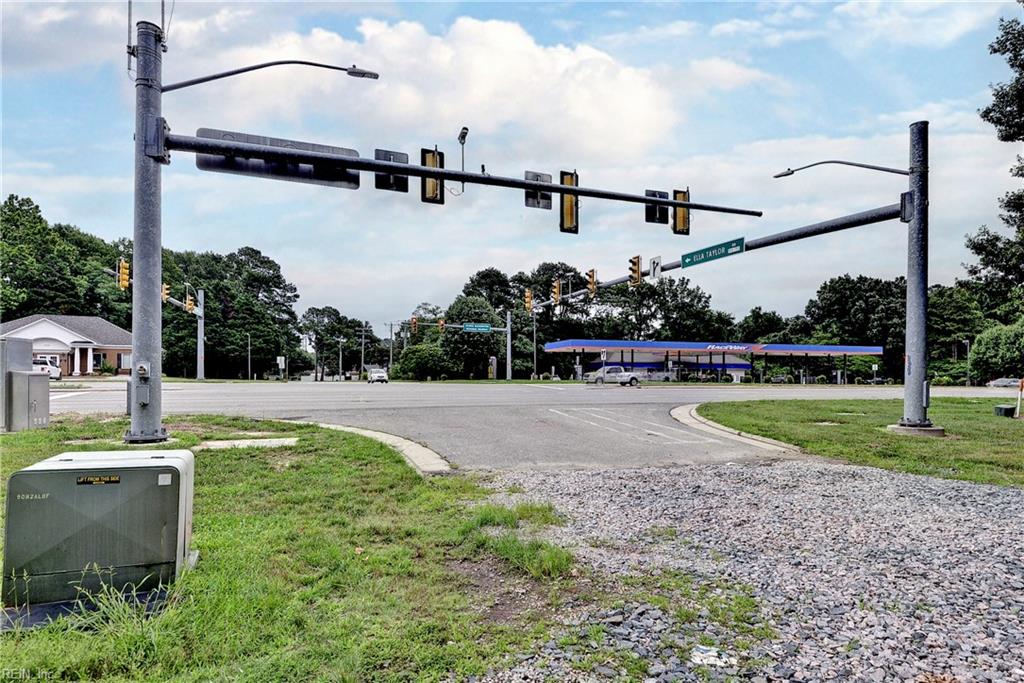 4033 + George Washington Memorial Highway Yorktown VA 23692