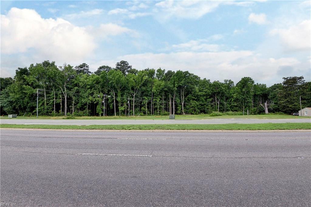 4033 + George Washington Memorial Highway Yorktown VA 23692