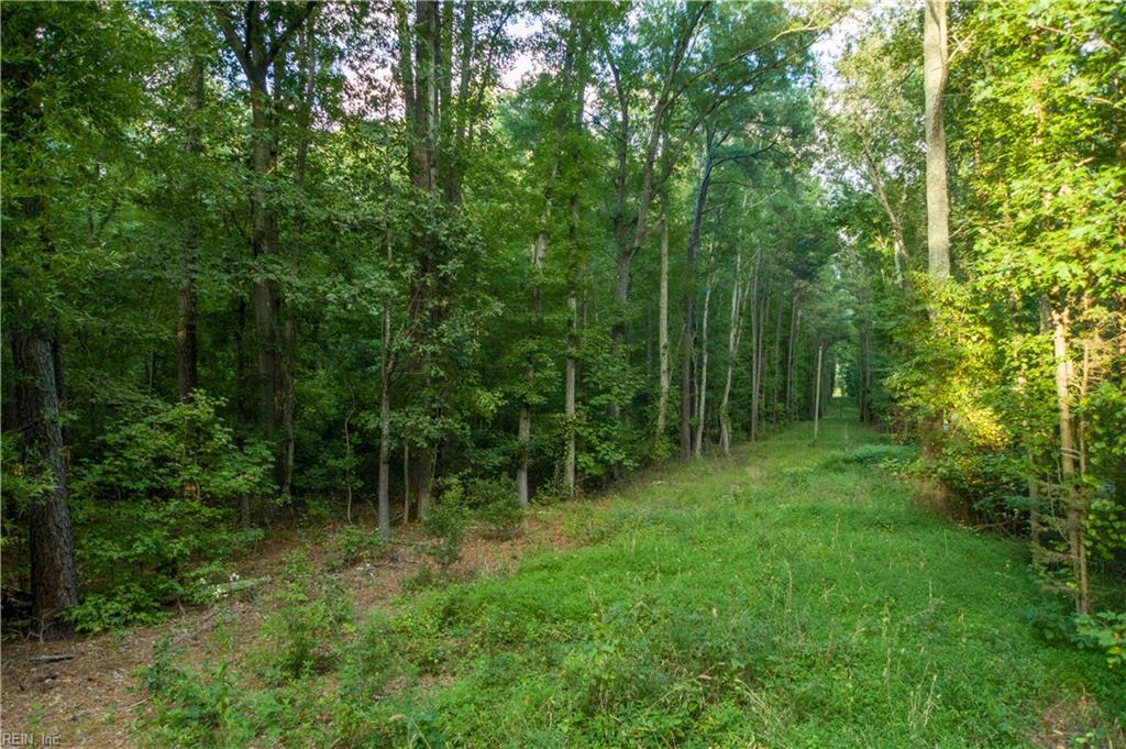 00 Island Road Gloucester VA 23061