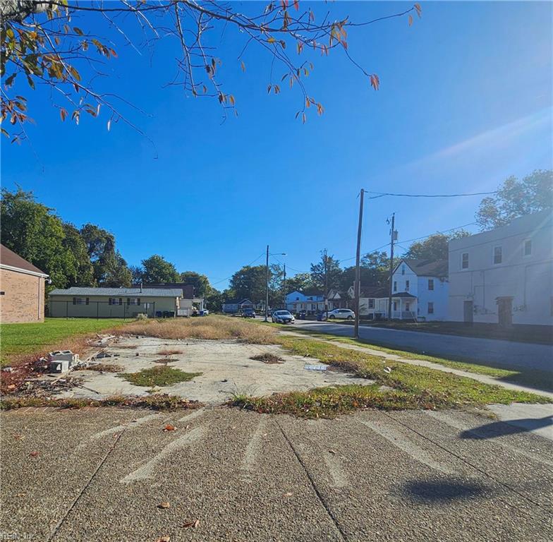 3200 Chestnut Avenue Newport News VA 23607