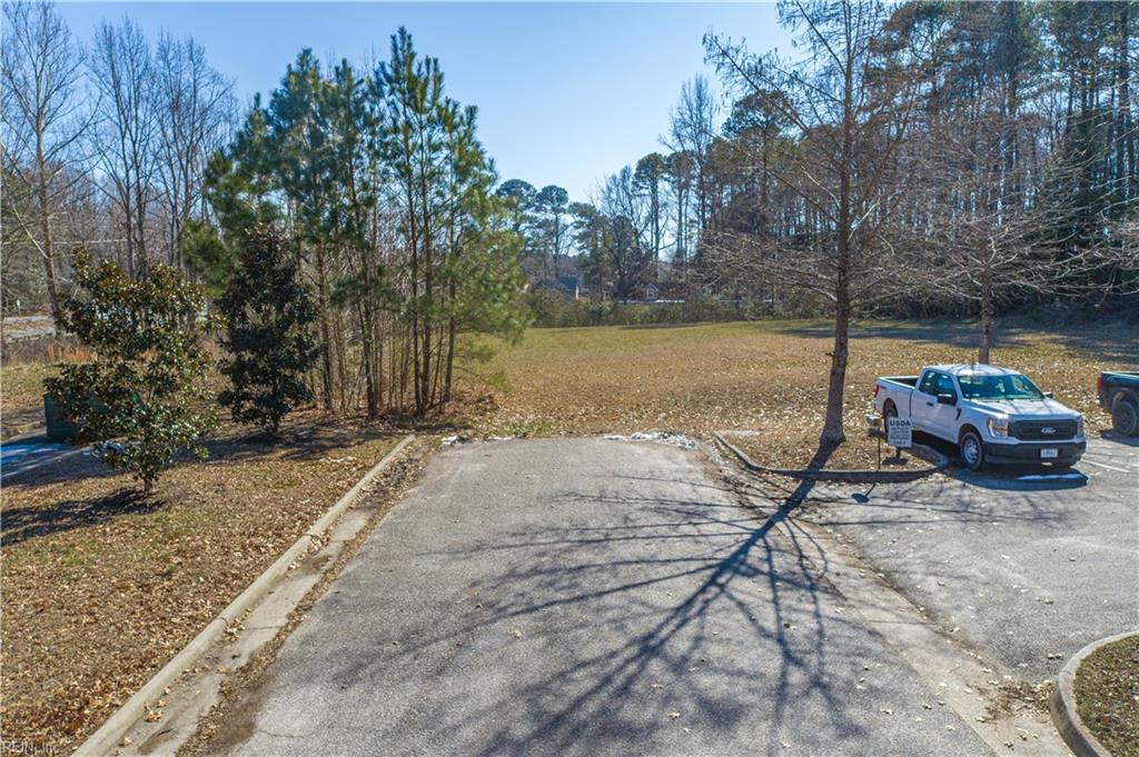 1.97AC Fox Hunt Lane Gloucester VA 23061