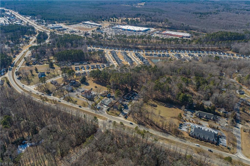 1.97AC Fox Hunt Lane Gloucester VA 23061