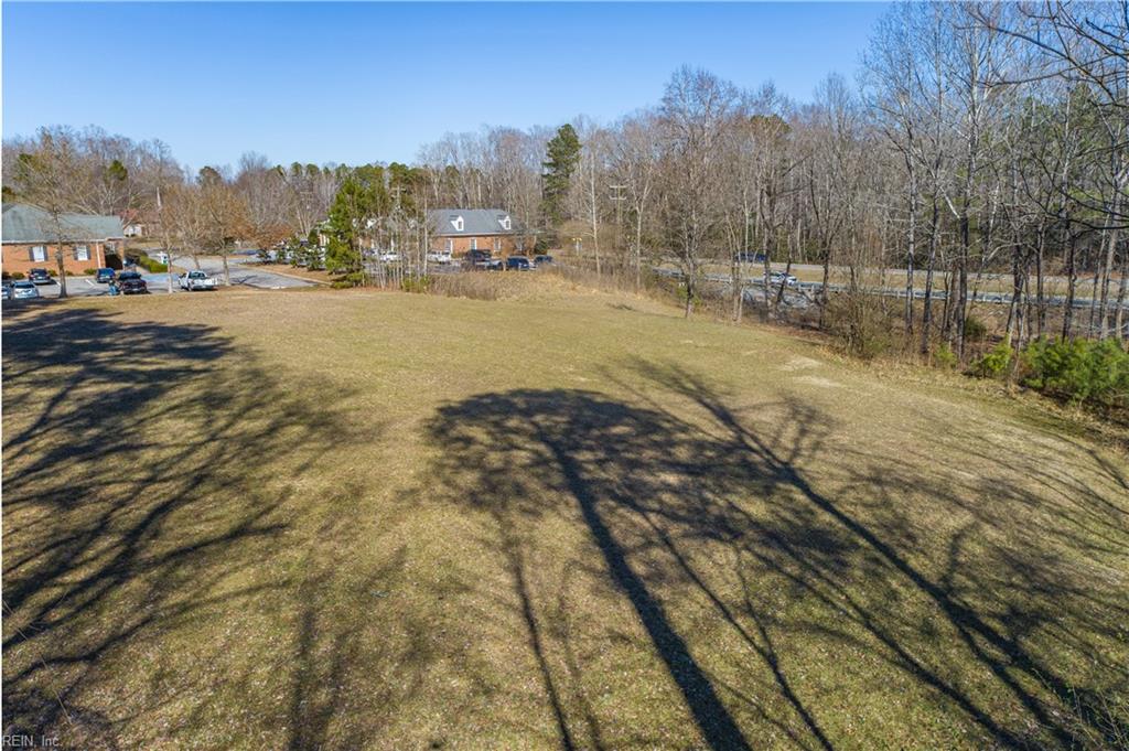 1.97AC Fox Hunt Lane Gloucester VA 23061
