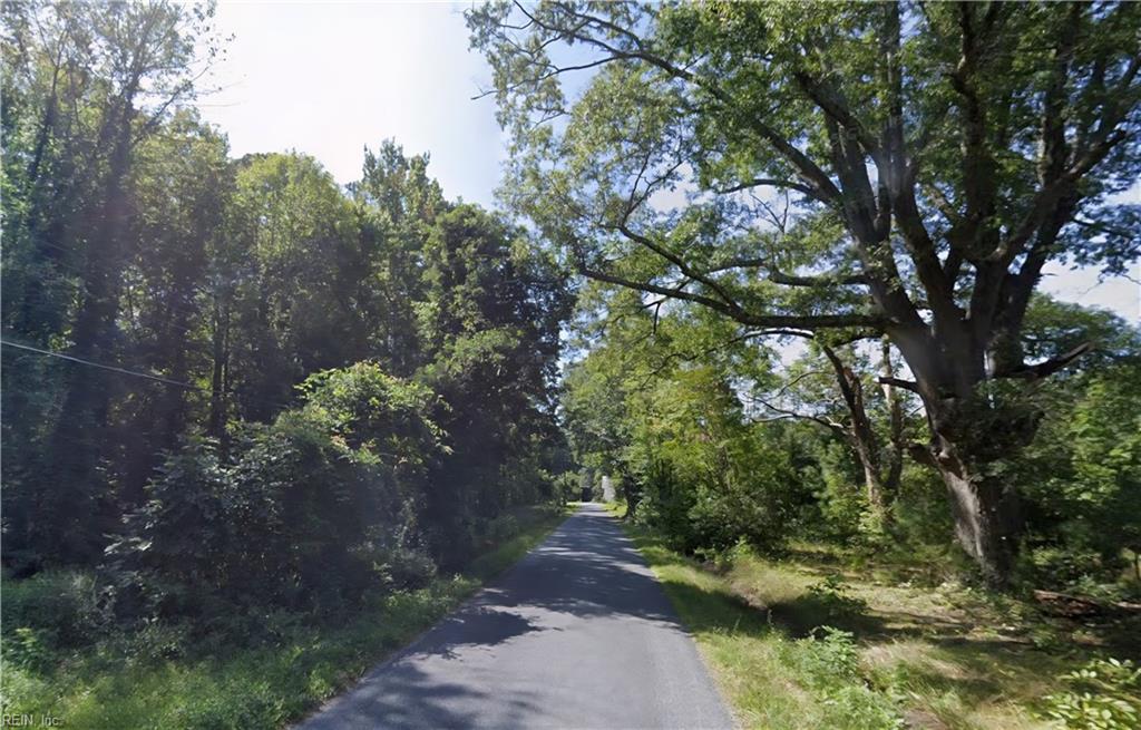 2.7 Dunham Massie Ln Road Gloucester VA 23061