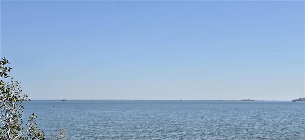 816 Ship Point Road Yorktown VA 23692