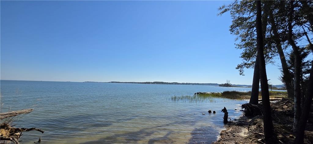 816 Ship Point Road Yorktown VA 23692