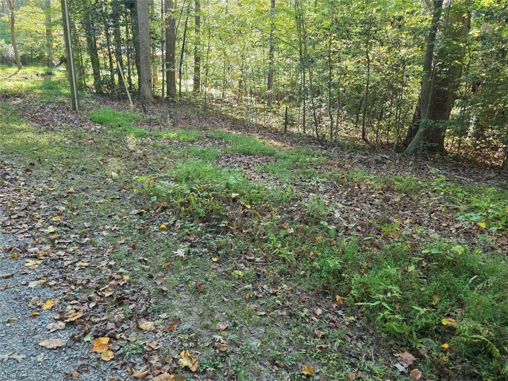5.71AC New Upton Farms Lane Gloucester VA 23061