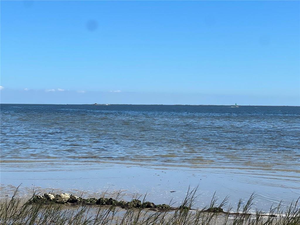 816 Ship Point Road Yorktown VA 23692