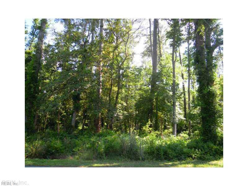 816 Ship Point Road Yorktown VA 23692